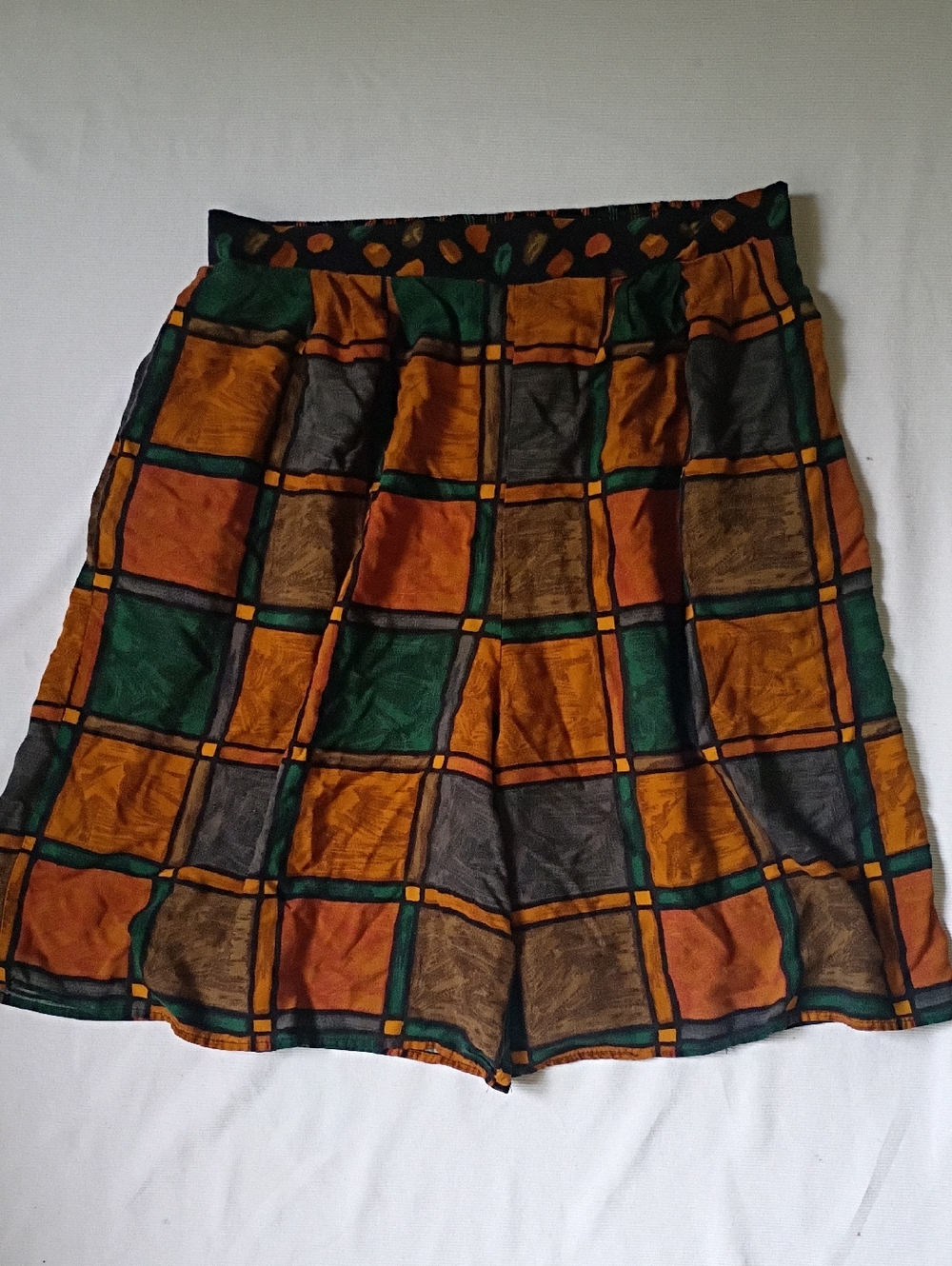 80s Connections Related Separates Checkered Flowy Shorts